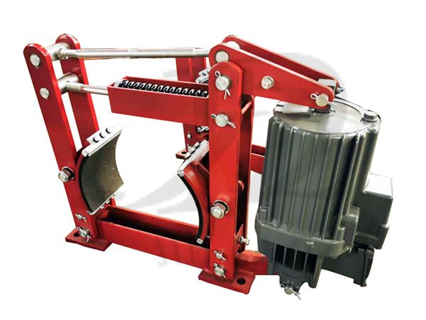 觸發(fā)后備盤(pán)式制動(dòng)器的打滑裝置的情況